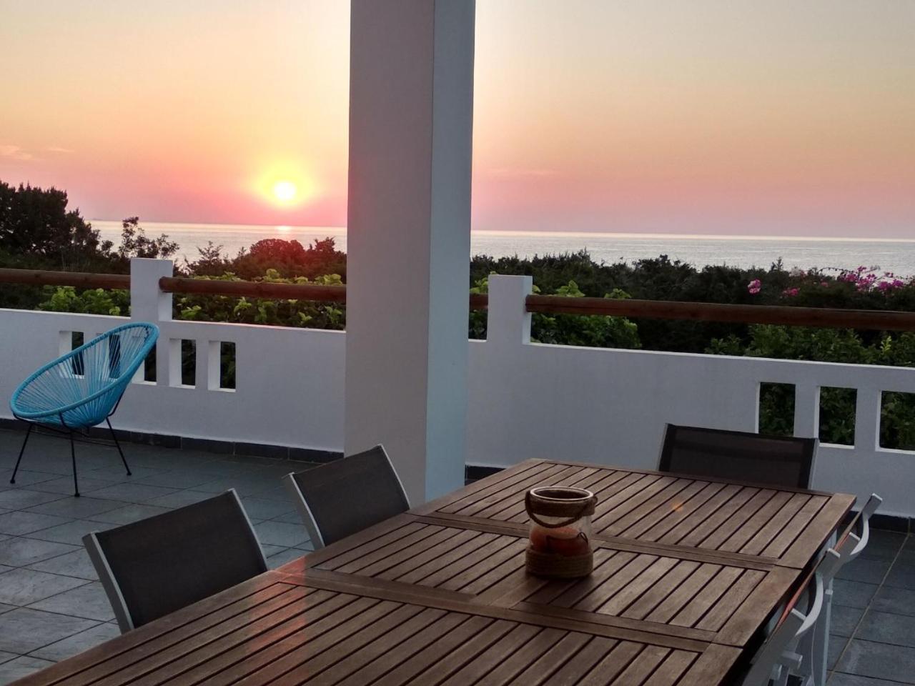 Villa Akti Lakhania Bagian luar foto