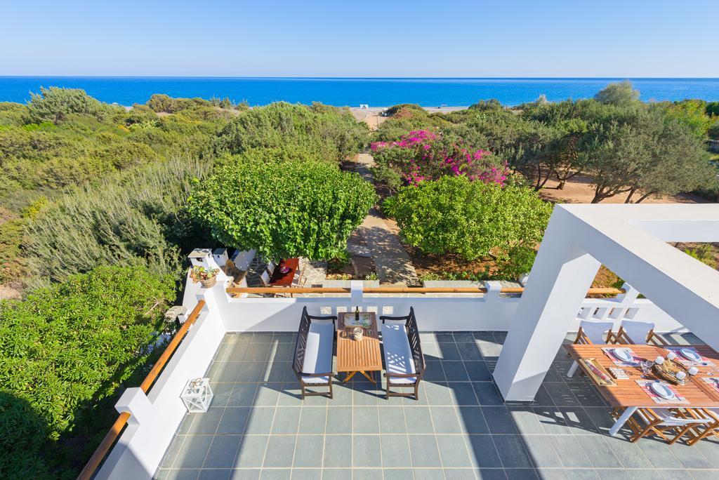 Villa Akti Lakhania Bagian luar foto