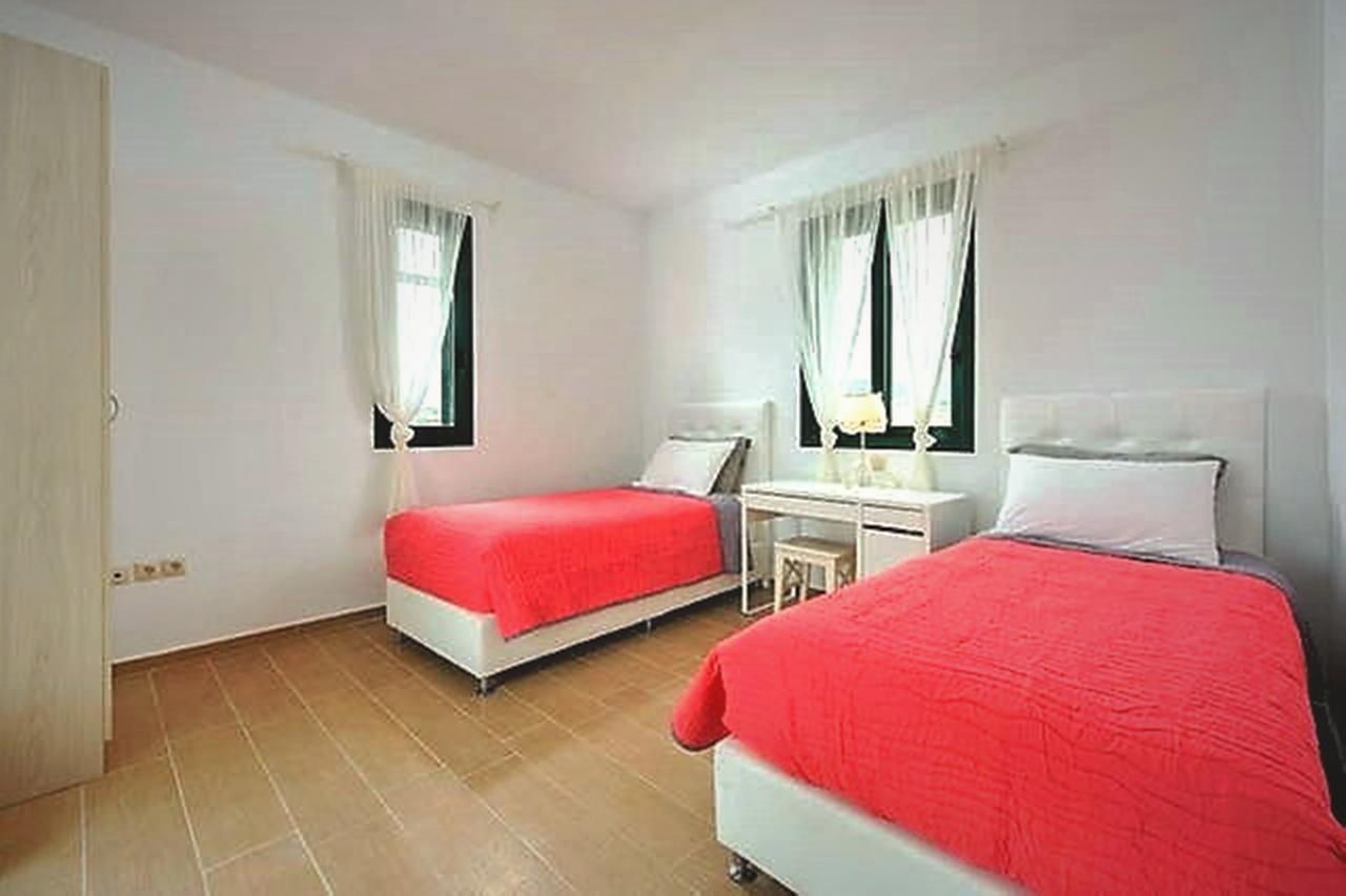Villa Akti Lakhania Bagian luar foto