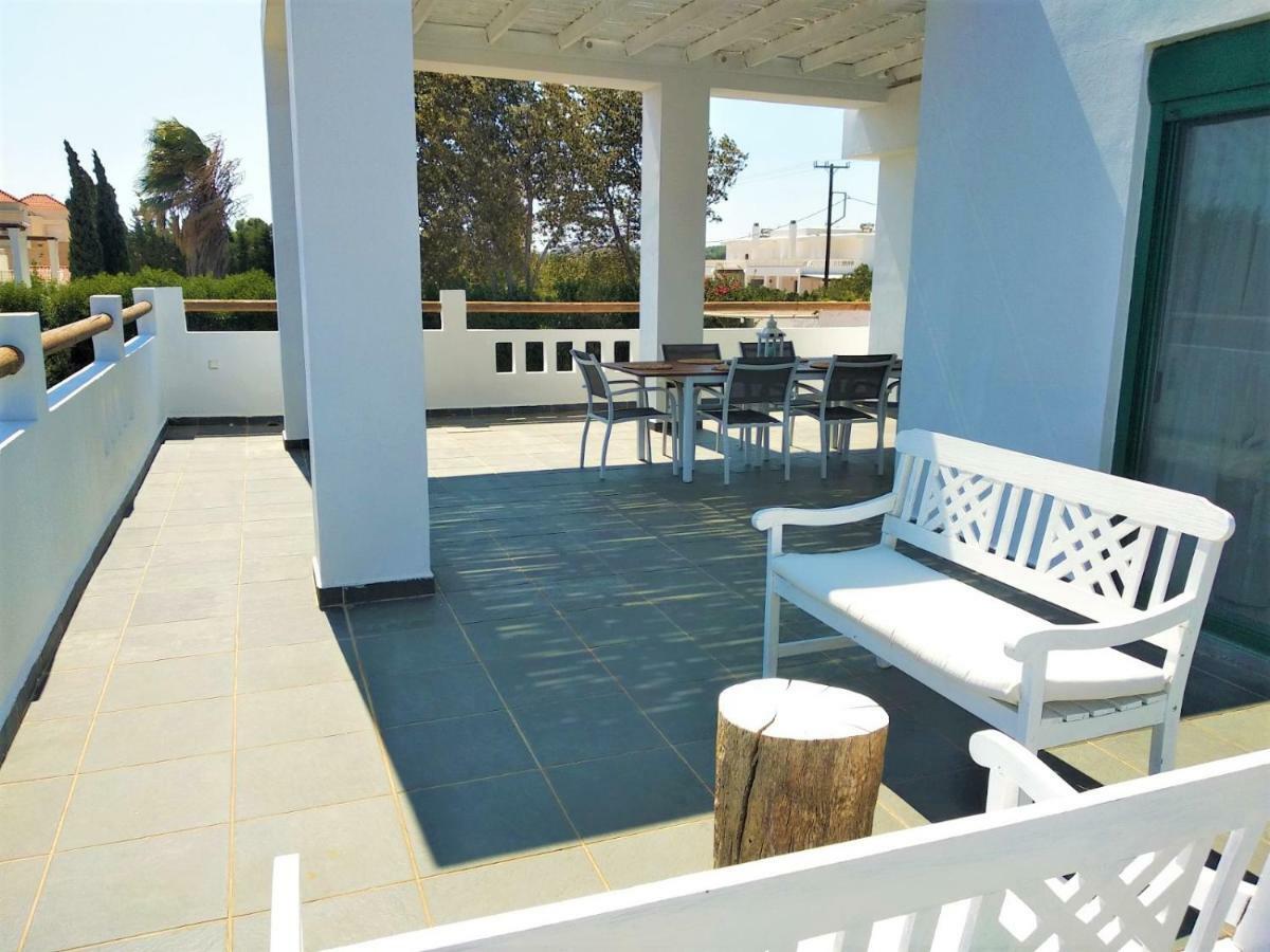 Villa Akti Lakhania Bagian luar foto
